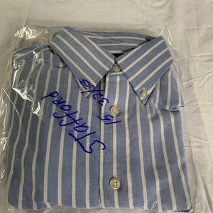 Stafford Men's Fitted Dress Shirt